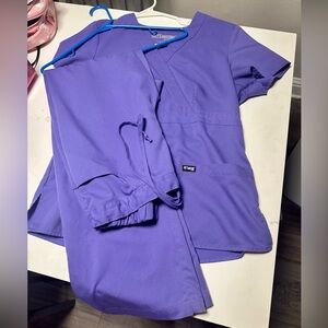 Grey’s Anatomy Lavender Scrub Set (Med/Med Tall)
